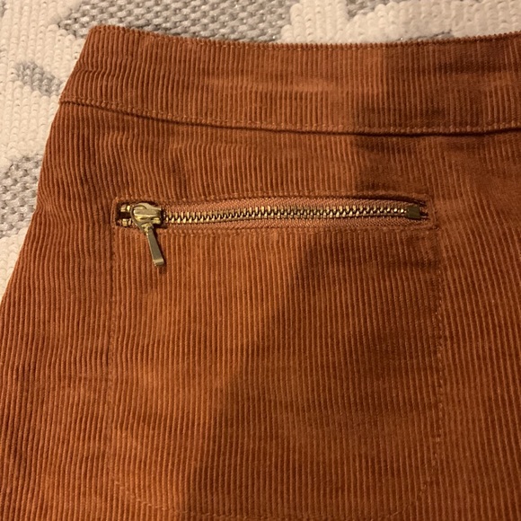 Abercrombie and Fitch corduroy skirt - Picture 5 of 10